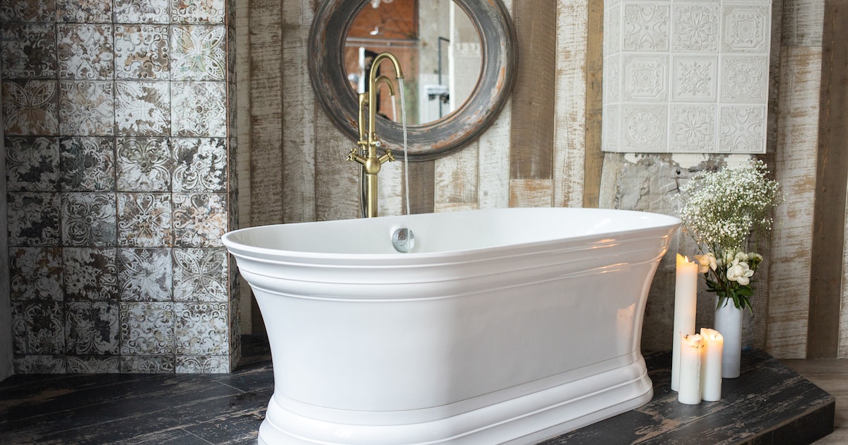 Complete Your Dream Bathroom with a Soaking Garden Tub