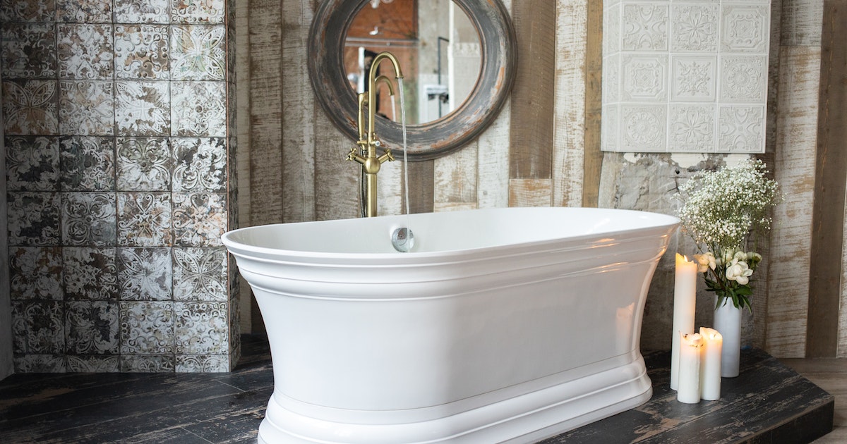 Complete Your Dream Bathroom with a Soaking Garden Tub